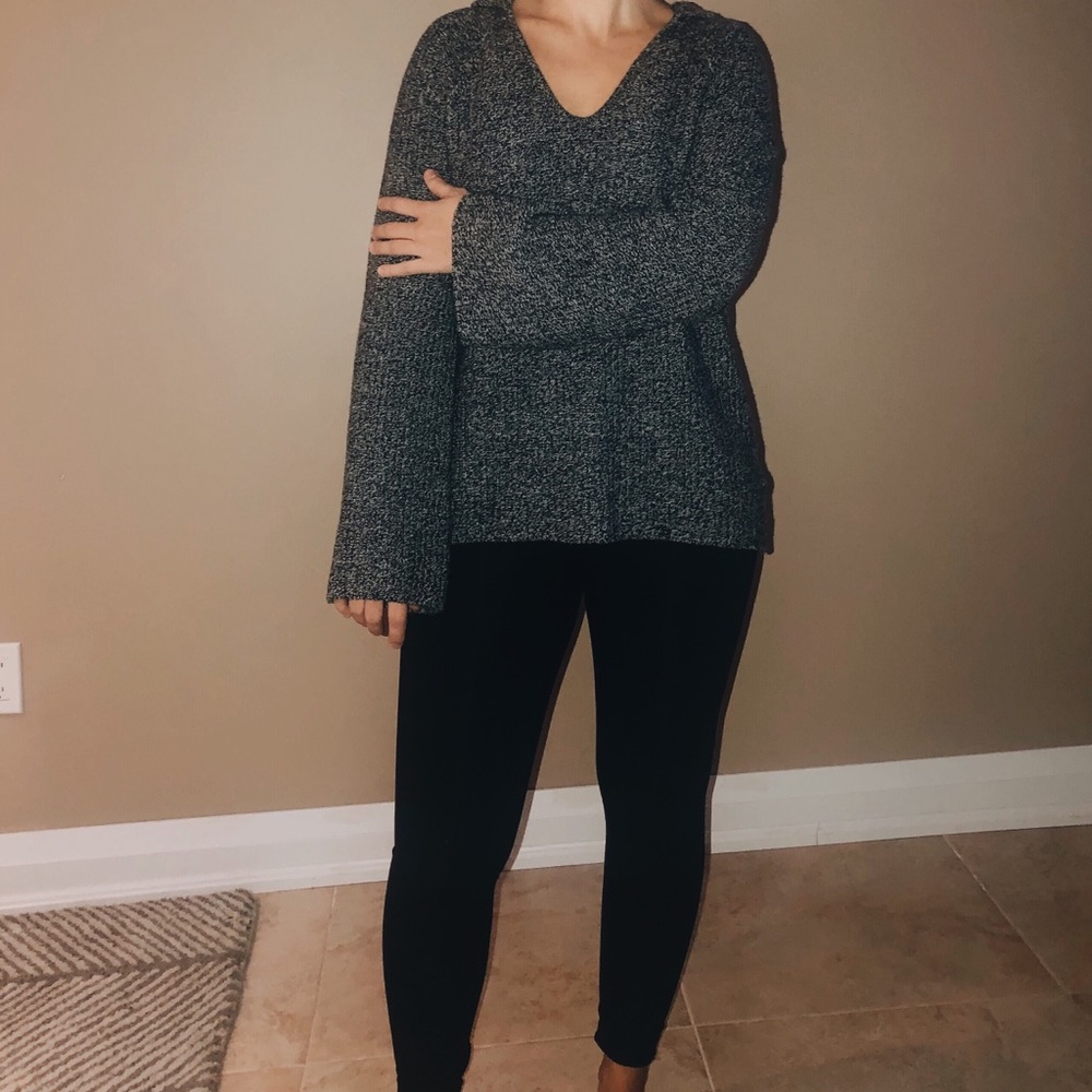 GAP Hooded Pullover